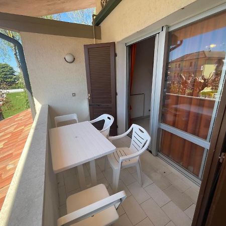 Vega Bilocale Con Piscina E Terrazza Apartment Caorle Exterior foto